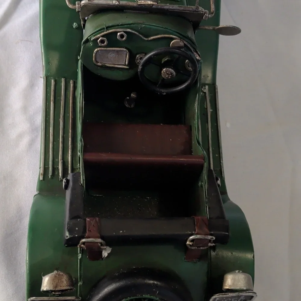 Green Vintage-Style Open Top Model Car Display Vehicle w/ Spare Wheel